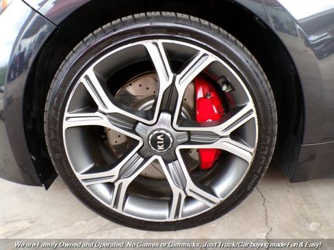 Used 2018 Kia Stinger GT RWD image 39