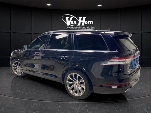 Used 2021 Lincoln Aviator Grand Touring w/ Equipment Group 302A AWD/4WD image 4