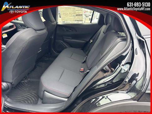 New 2026 Toyota Prius SE image 9