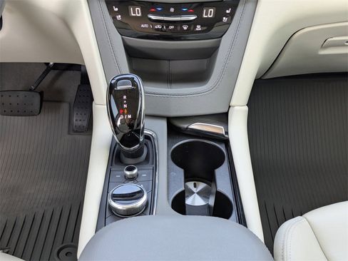 Certified 2024 Cadillac XT5 Premium Luxury image 20