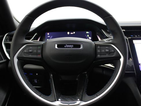 Used 2023 Jeep Grand Cherokee Trailhawk w/ Rear Seat Video Group I AWD/4WD image 33