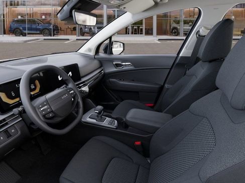 New 2026 Kia Sportage LX w/ LX Convenience Package FWD image 17