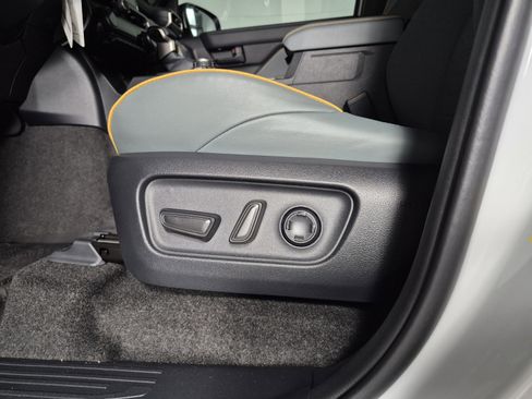 New 2026 Toyota 4Runner 4WD image 23