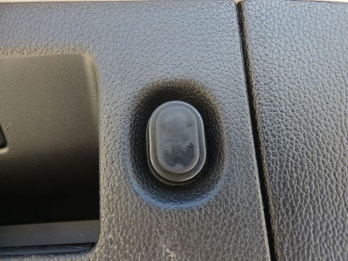 Used 2018 GMC Yukon Denali w/ Denali Ultimate Package image 72