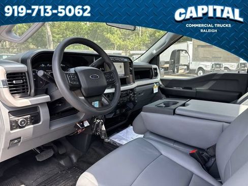 New 2024 Ford F550 4x4 Regular Cab Super Duty image 20