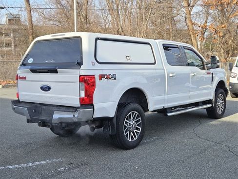 Used 2019 Ford F250 Lariat w/ Lariat Ultimate Package image 4