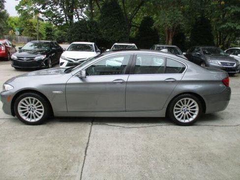 Used 2013 BMW 535i xDrive Sedan image 2