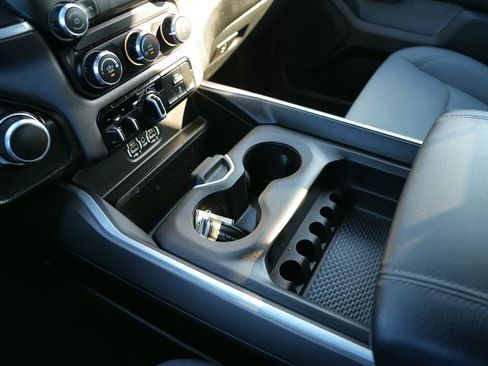 Used 2021 RAM 1500 Big Horn image 17