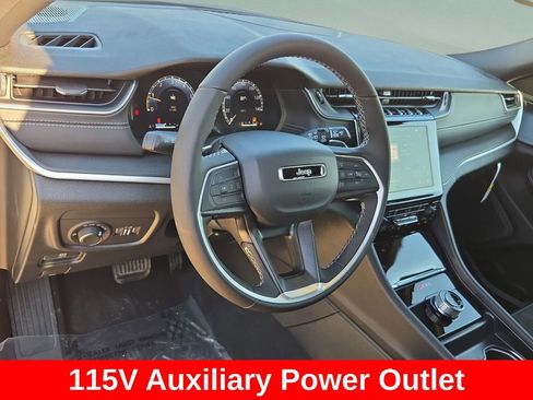 New 2025 Jeep Grand Cherokee Altitude RWD image 11