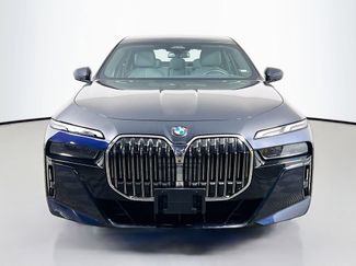 Used 2025 BMW 740i xDrive AWD/4WD video 2