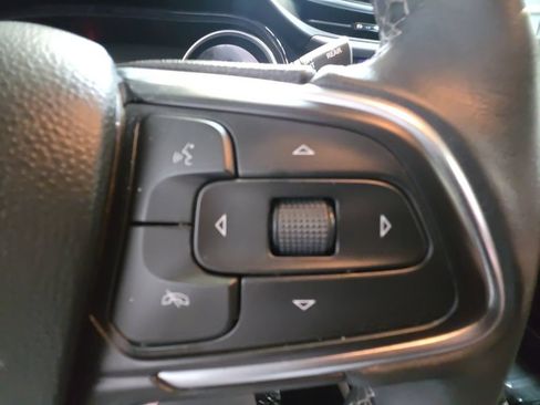 Used 2020 Buick Encore GX Preferred w/ Cold Weather Comfort Package AWD/4WD image 19
