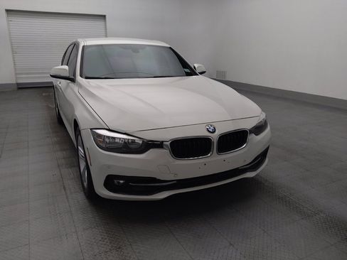 Used 2017 BMW 330i Sedan w/ Driver Assistance Package RWD image 14
