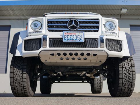 Used 2017 Mercedes-Benz G 550 Squared image 22