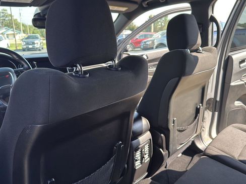 Used 2023 Dodge Durango SXT image 14