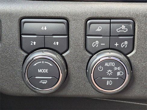 Certified 2024 Chevrolet Silverado 2500 LT w/ All Star Edition image 27