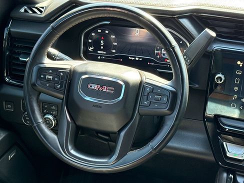 Used 2024 GMC Sierra 2500 AT4 w/ AT4 Premium Plus Package image 14