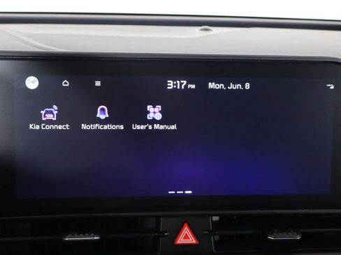 Used 2025 Kia Sportage EX w/ Premium Package FWD image 37