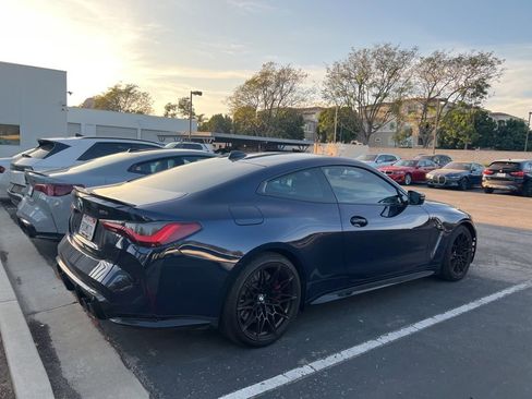 Used 2021 BMW M4 Coupe w/ Executive Package image 5