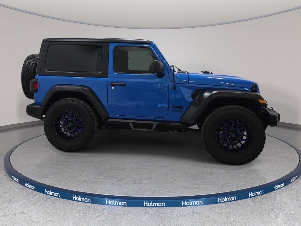 Used 2021 Jeep Wrangler Sport AWD/4WD image 5