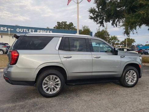 Used 2024 GMC Yukon SLE w/ Gmc Pro Safety Plus Package image 3