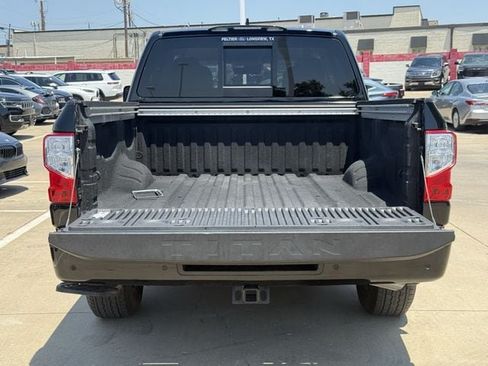 Used 2024 Nissan Titan SV w/ SV Convenience Package RWD image 31