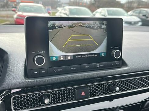 Used 2025 Honda Civic Sport image 15