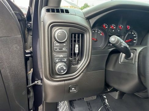 Certified 2022 Chevrolet Silverado 1500 Custom w/ LPO, Dark Essentials Package image 22