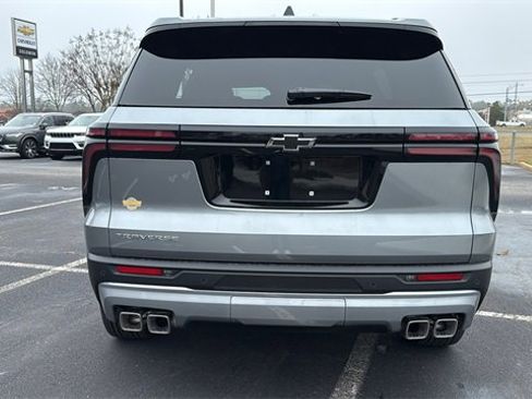 New 2026 Chevrolet Traverse LT w/ Sun and Wheel Package image 6