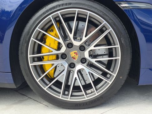 Certified 2021 Porsche 911 Turbo S AWD/4WD image 28