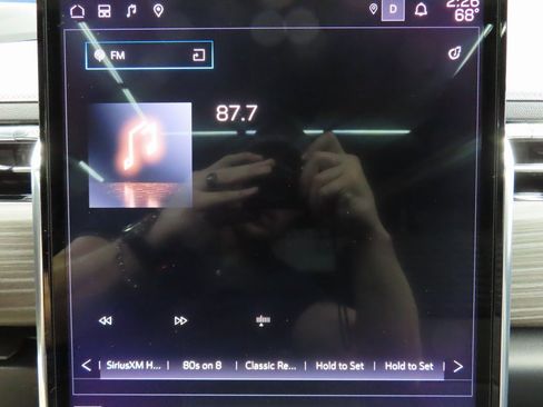 Used 2025 GMC Sierra EV Denali image 24