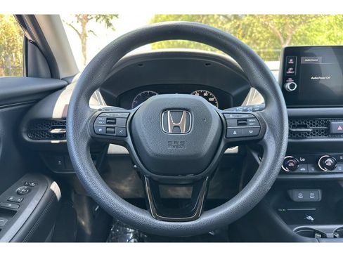 Used 2027 Honda HR-V LX image 36