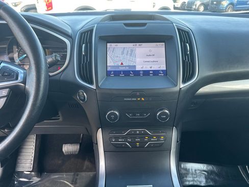 Used 2020 Ford Edge SEL w/ Convenience Package image 28