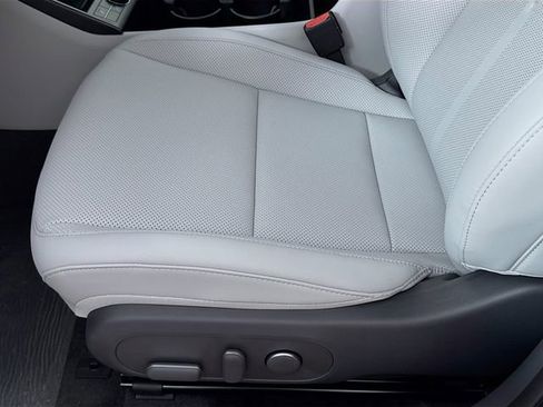 New 2026 Hyundai Kona SEL Premium image 30