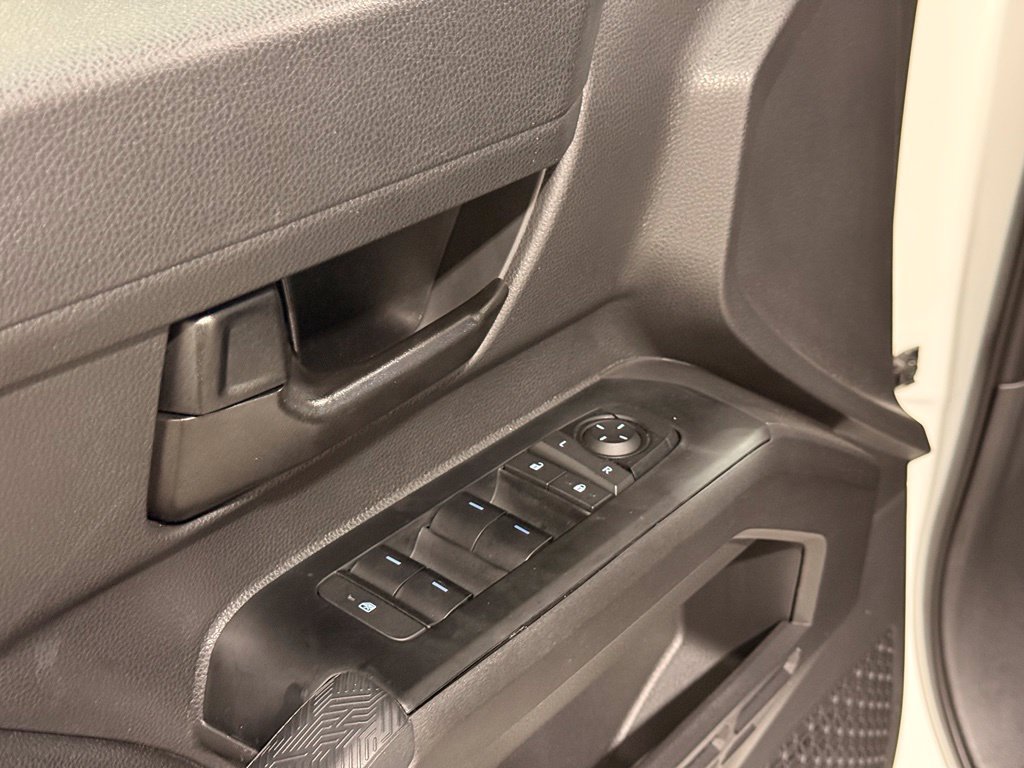 Used 2026 Toyota Tacoma SR5 AWD/4WD image 14