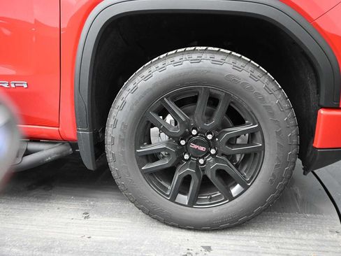 New 2026 GMC Sierra 1500 Pro w/ Graphite Edition AWD/4WD image 10