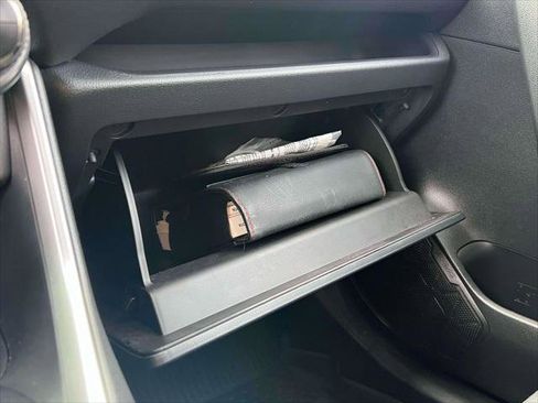 Used 2023 Toyota RAV4 SE image 25