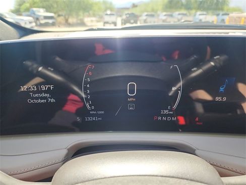 Used 2024 Cadillac XT4 Luxury w/ Cold Weather Package image 11