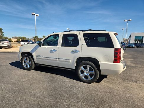 Used 2014 Chevrolet Tahoe LTZ image 4