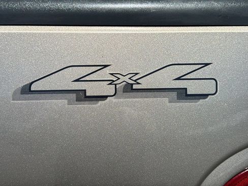 Used 2001 Ford F150 4x4 SuperCrew image 8