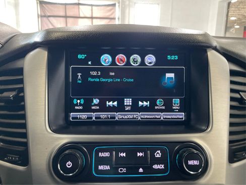 Used 2019 GMC Yukon XL SLT image 18