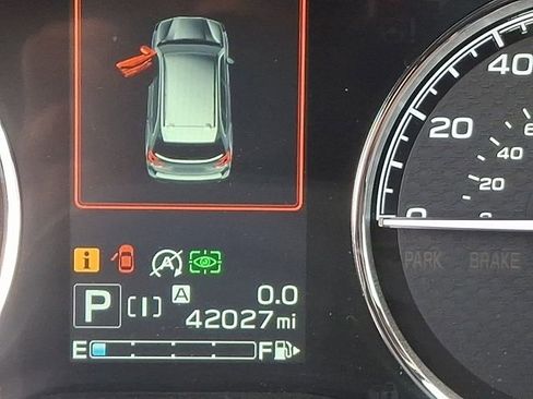 Used 2021 Subaru Forester Touring image 22