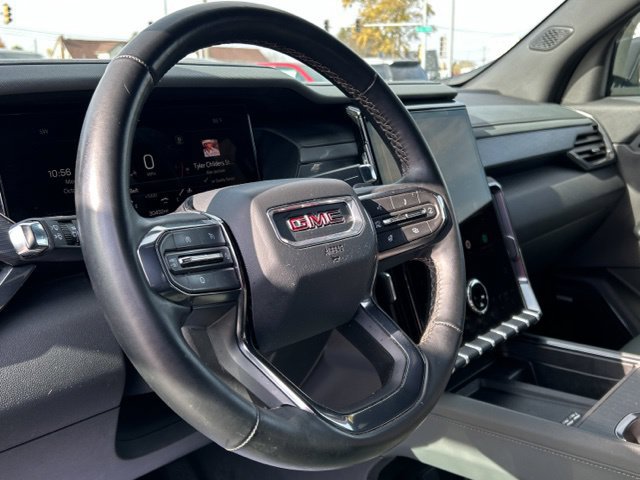 Used 2025 GMC Acadia AT4 w/ Luxury Package AWD/4WD image 33