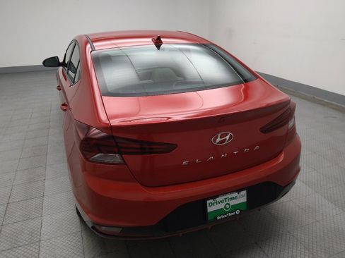 Used 2020 Hyundai Elantra SEL FWD image 6