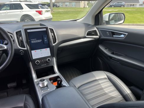 Used 2023 Ford Edge SEL w/ Convenience Package image 26
