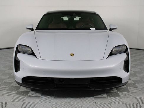 Certified 2024 Porsche Taycan GTS AWD/4WD image 10