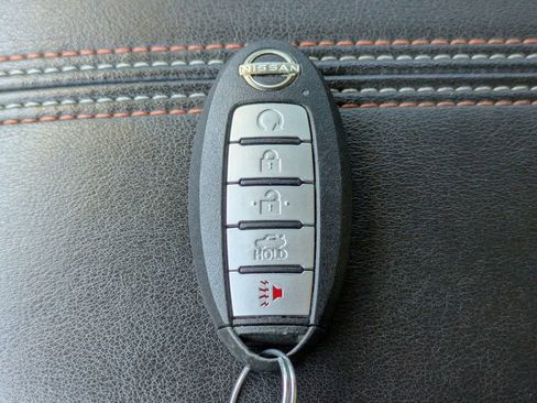 Used 2023 Nissan Altima 2.0 SR image 31