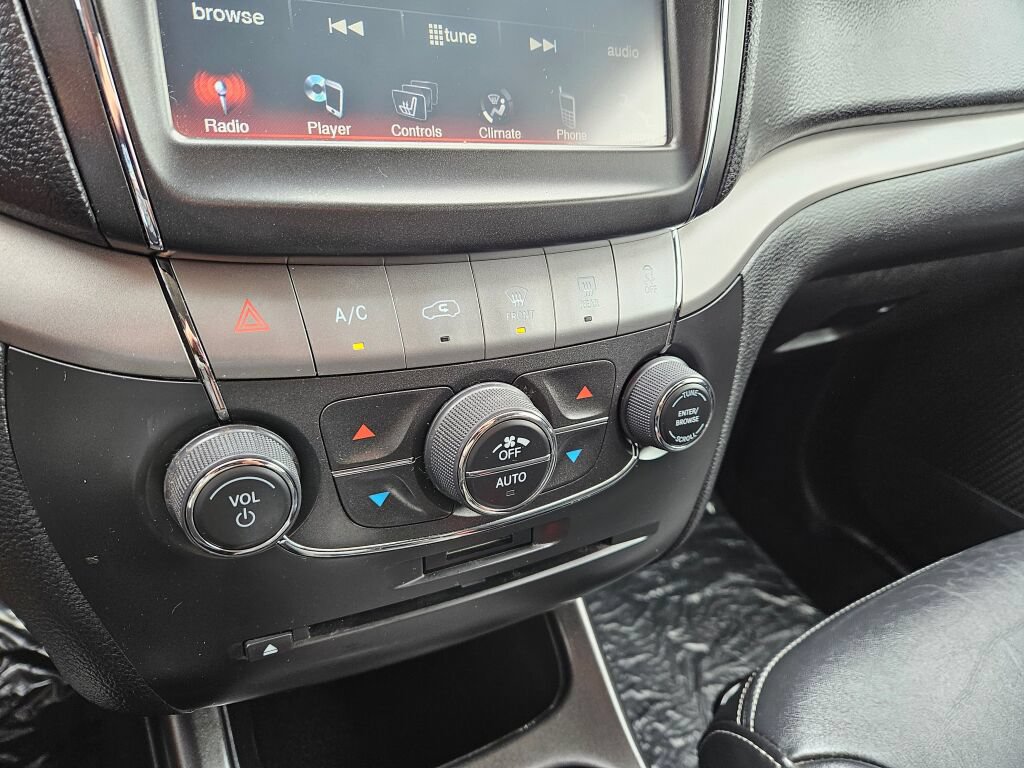Used 2018 Dodge Journey Crossroad w/ Popular Equipment Group AWD/4WD image 24