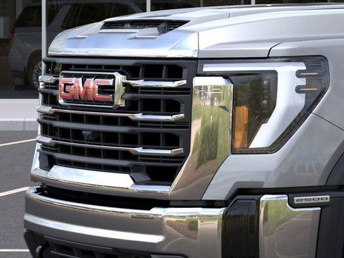 New 2026 GMC Sierra 2500 SLE AWD/4WD image 13