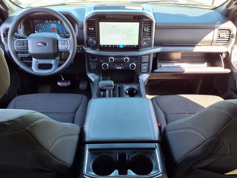 Used 2025 Ford F150 XLT w/ Equipment Group 302A MID AWD/4WD image 9