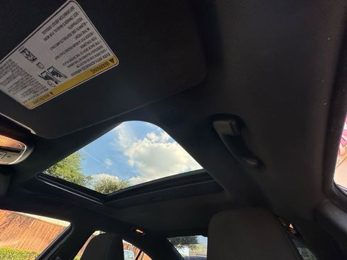 Used 2023 Dodge Charger R/T w/ Harman/Kardon Audio Group image 21